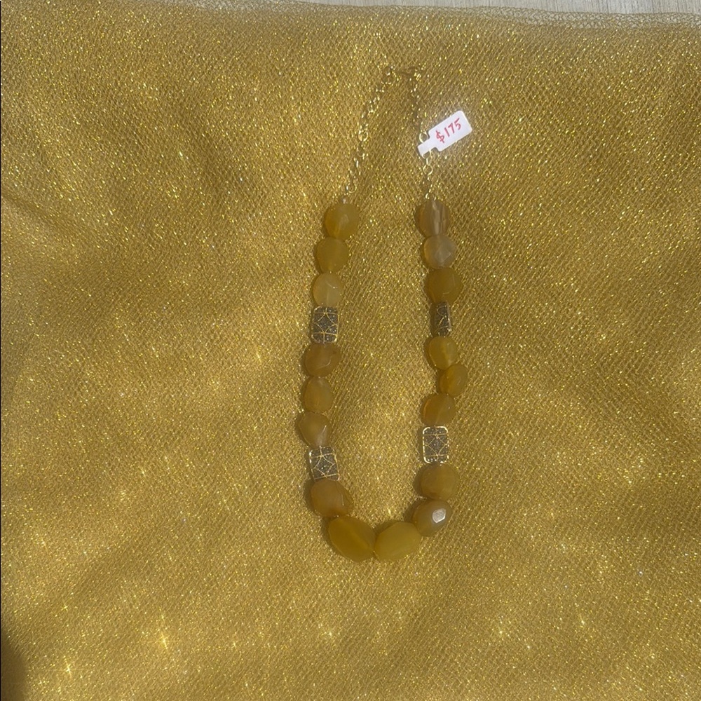 Elegant Gold Beaded Necklace